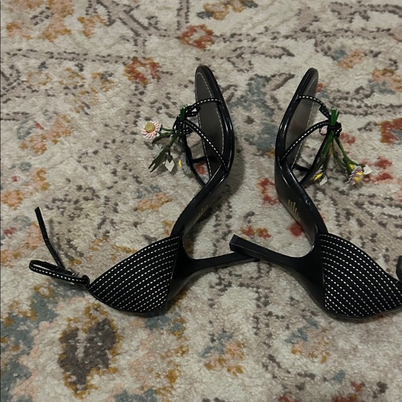 Colin Stuart Black Floral Heels - Picture 5 of 9